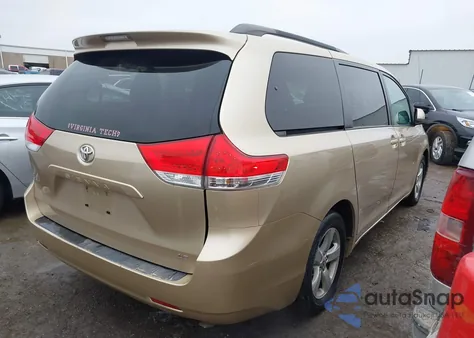 2011 Toyota Sienna Le V6 from USA, damaged, VIN 5TDKK3DC0BS003599
